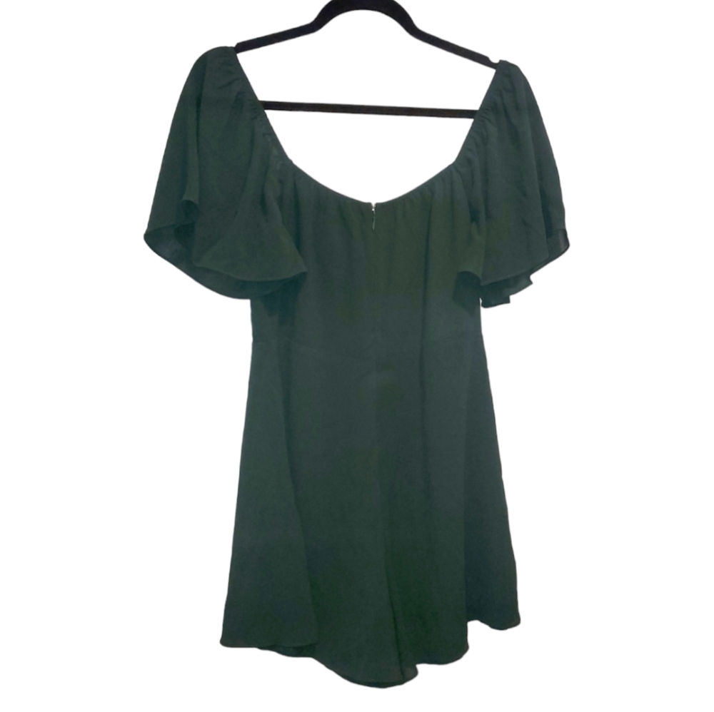 Lulu's NWT Playful Passion Emerald Green Flutter Sleeve Romper - Picture 3 of 11